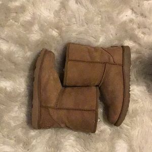 Kids Ugg Boots.